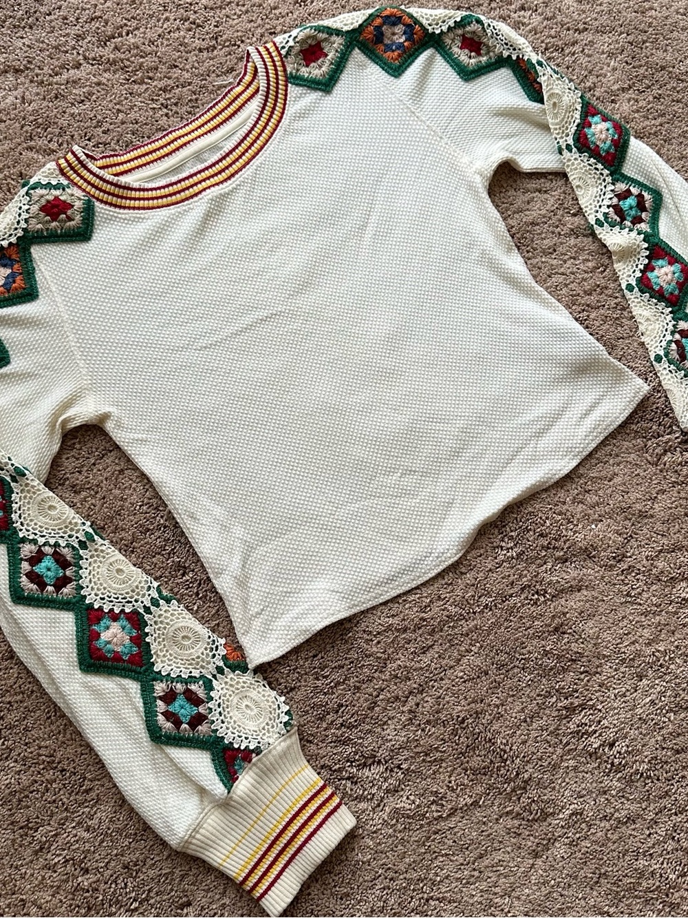 FREE PEOPLE Cream Crochet-Sleeve Thermal Top - Picture 2 of 7